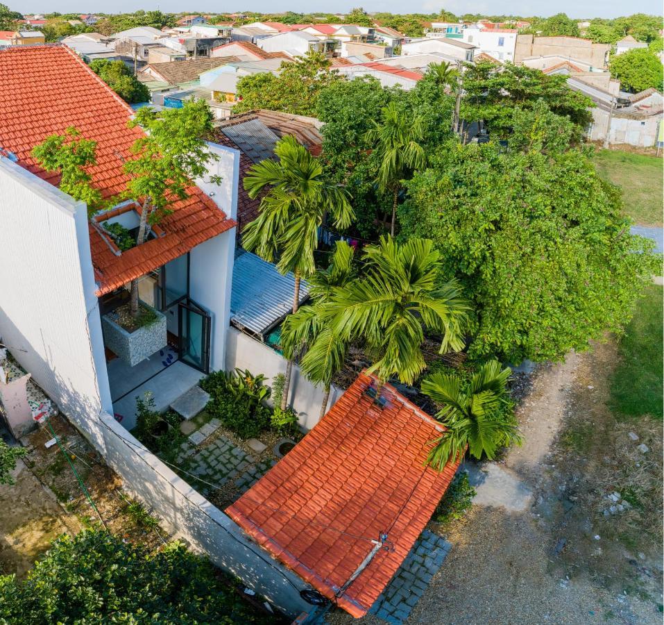 The Purple Hue Homestay Экстерьер фото